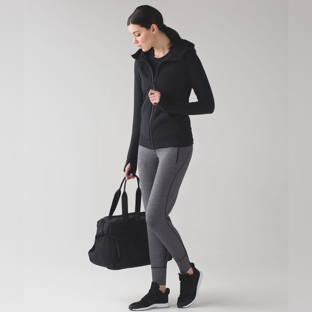 Lululemon Fresh Tracks Pant II Heathered Black size 6